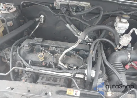 2009 Ford Escape Xlt from USA, damaged, VIN 1FMCU03789KA51186